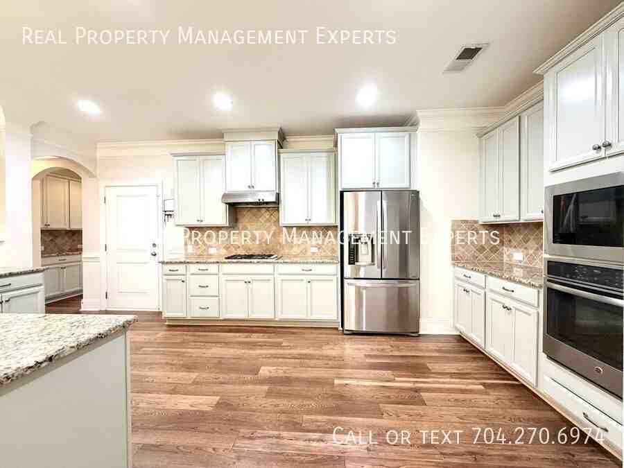 9416 Scorpio Ln - Photo 5 of 27