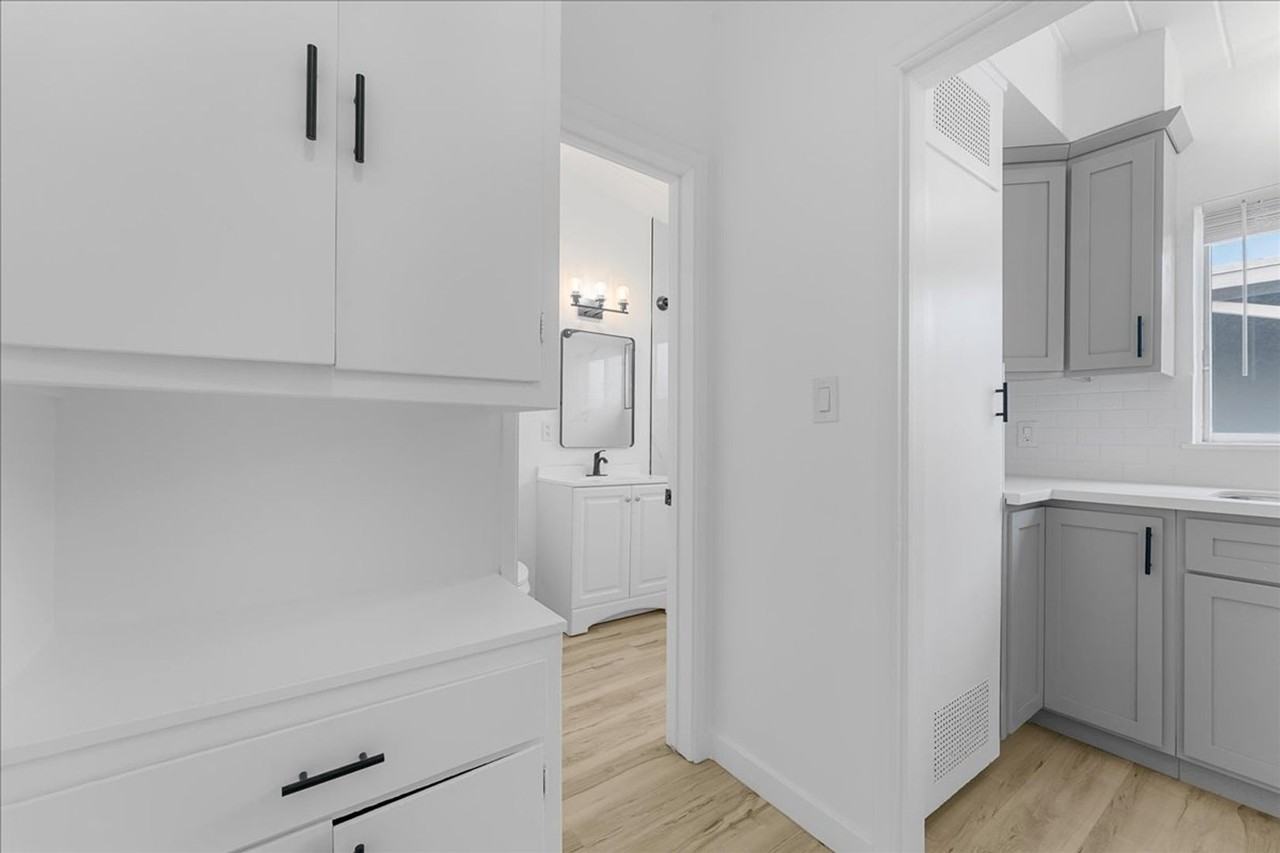 12238 Grevillea Ave #C - Photo 6 of 12