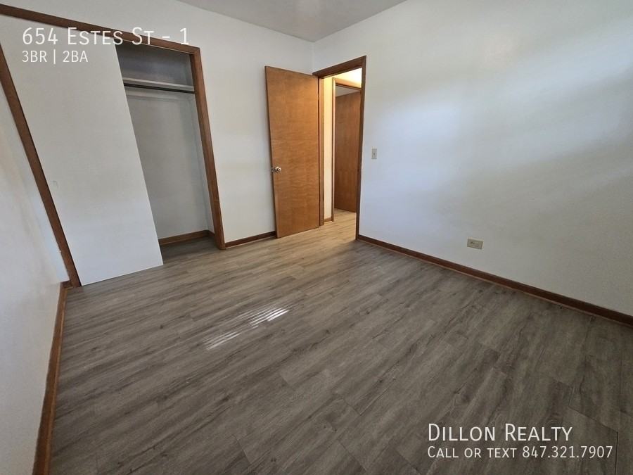 654 Estes St #1 - Photo 7 of 16