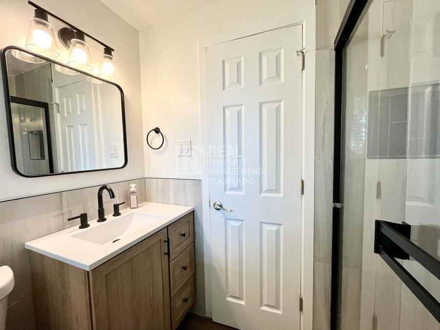 3030 Fairfax St - Photo 7 of 17