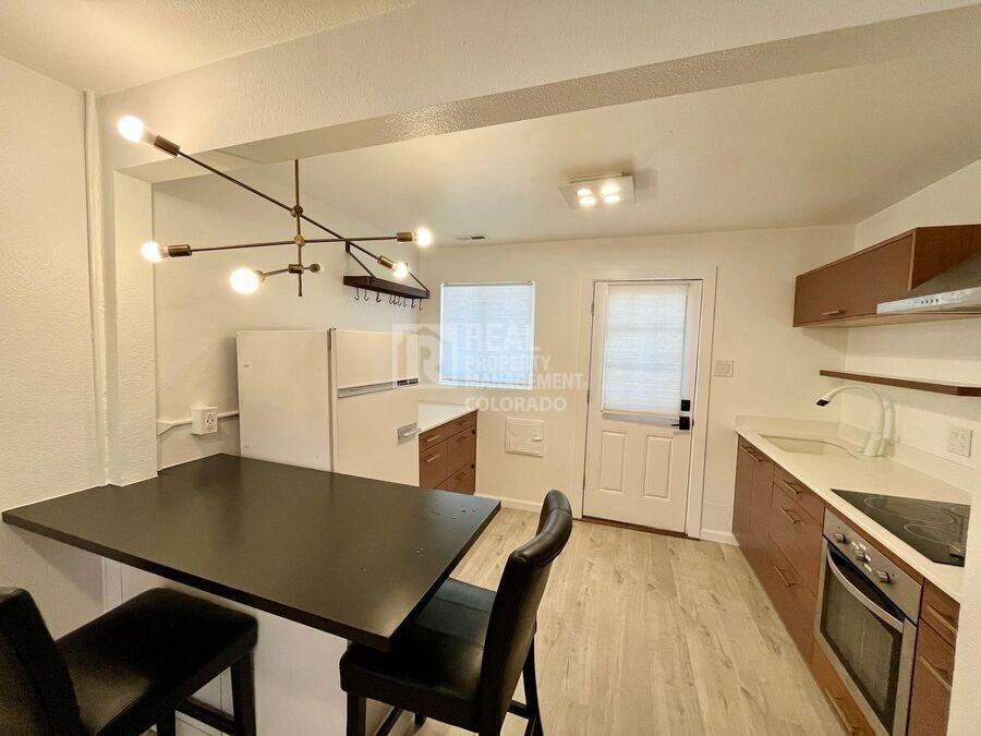 1632 E 30th Ave - Photo 3 of 12