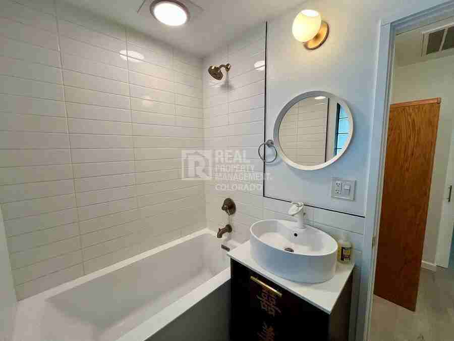 1632 E 30th Ave - Photo 6 of 12