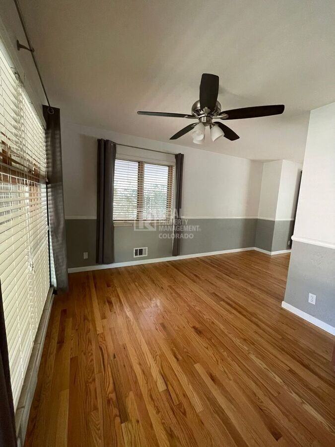 2580 S Carey Way - Photo 3 of 18
