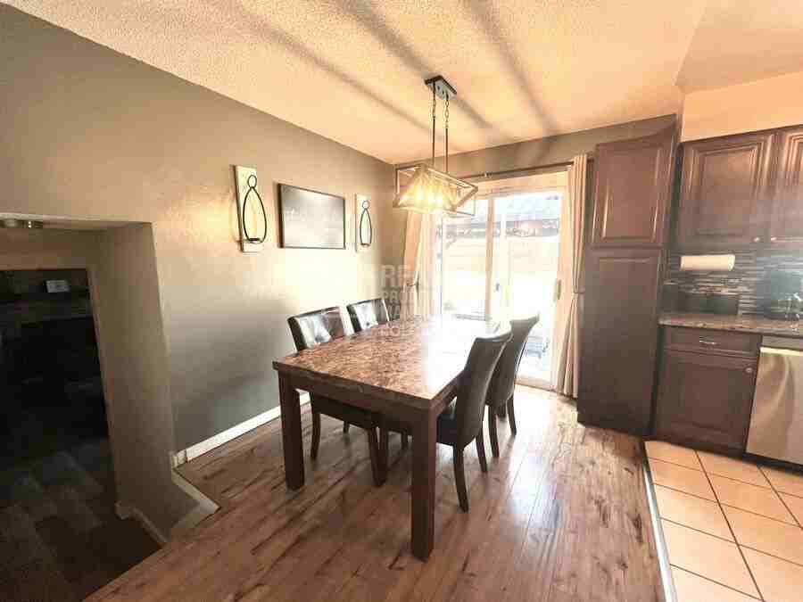 5180 Victory Rd - Photo 5 of 19