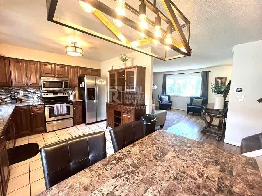5180 Victory Rd - Photo 6 of 19