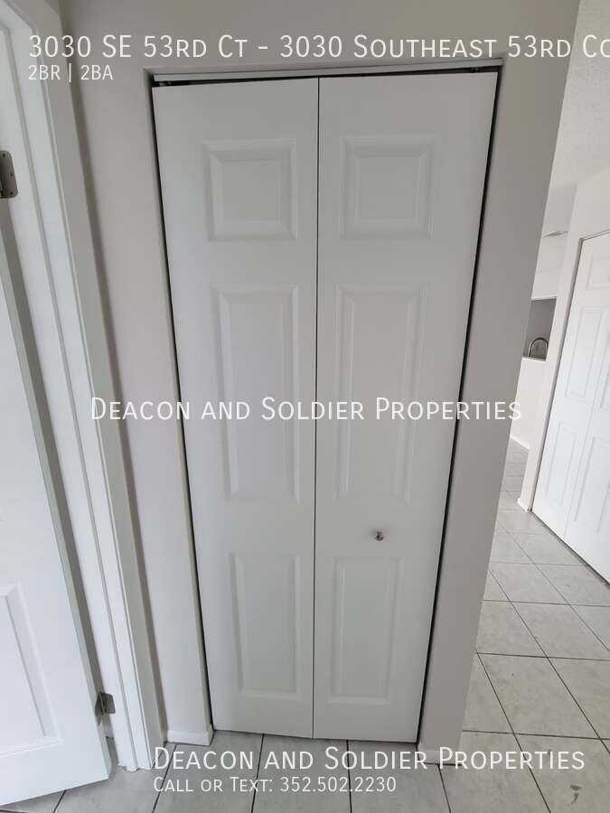 3030 Se 53rd Ct - Photo 7 of 21
