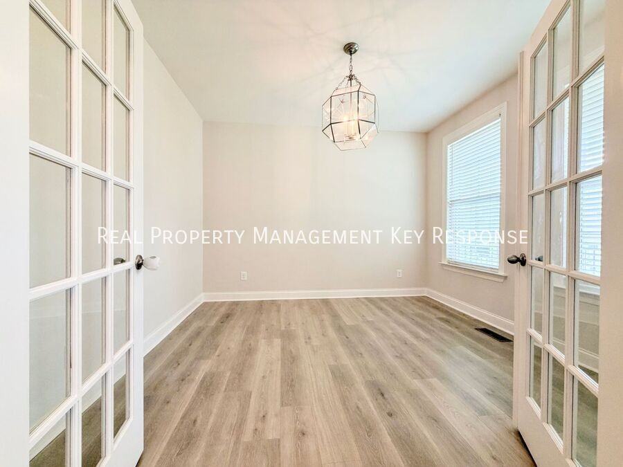 105 Cryer Dr - Photo 7 of 28