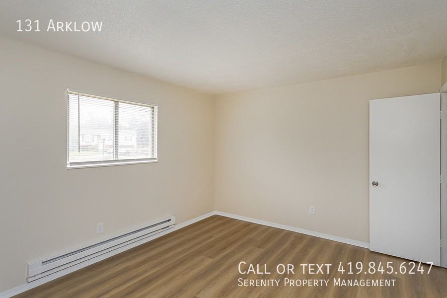 131 Arklow Dr - Photo 6 of 14