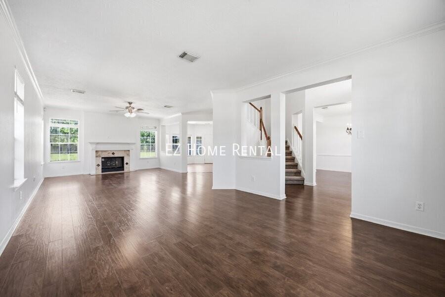 9934 Aldwell Ct - Photo 6 of 30
