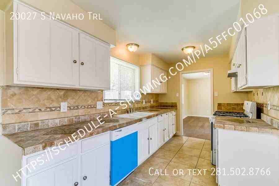 20027 S Navaho Trl - Photo 5 of 11