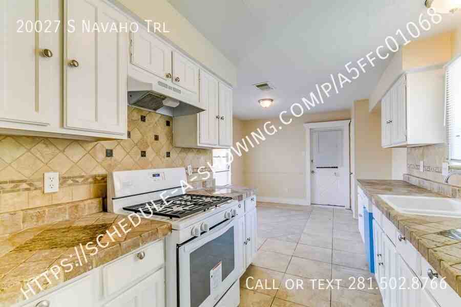 20027 S Navaho Trl - Photo 6 of 11