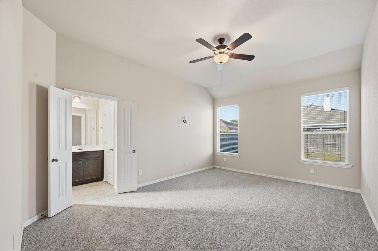 717 Jennie Marie Cir #1 - Photo 5 of 30