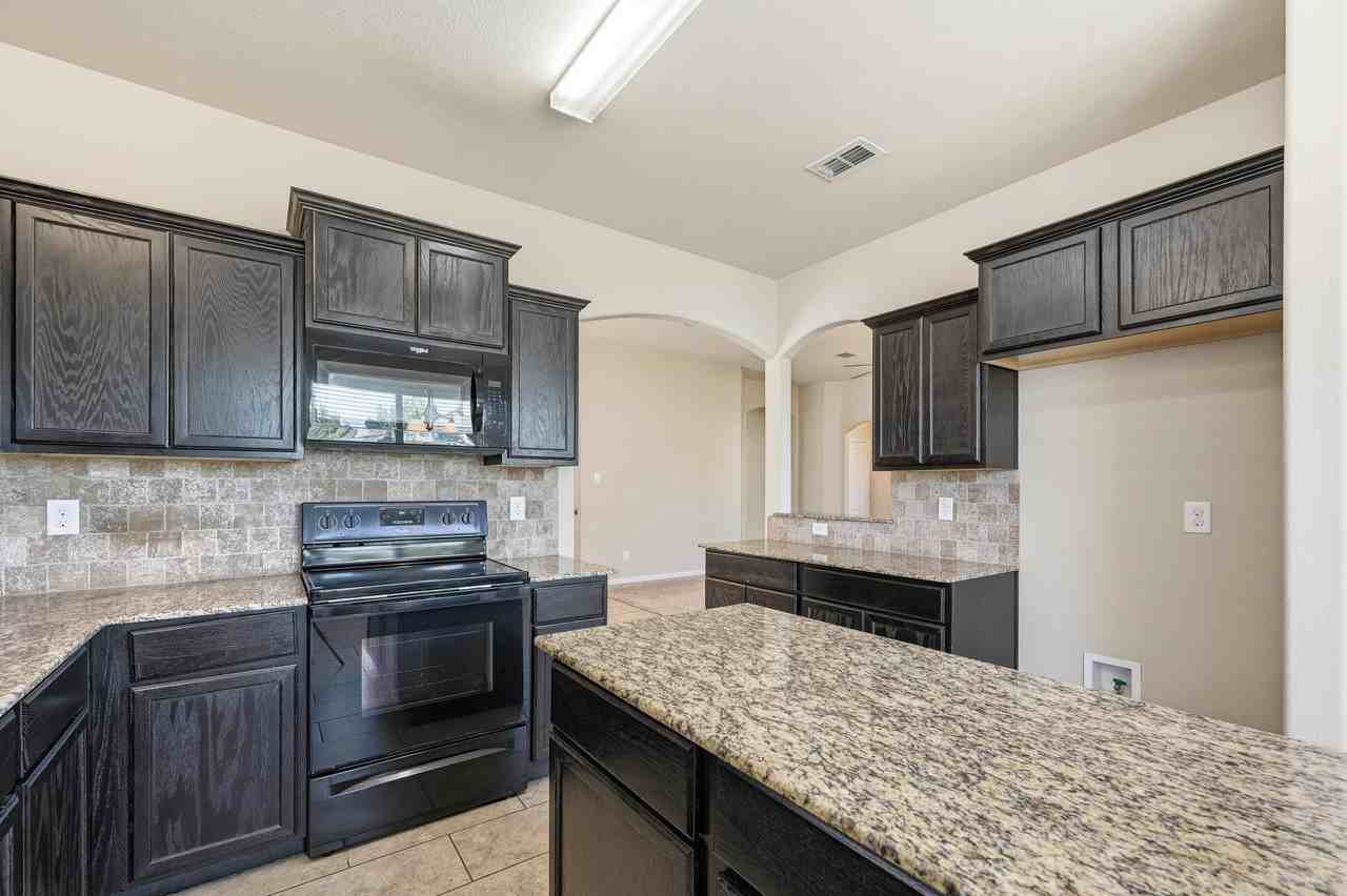 717 Jennie Marie Cir #1 - Photo 6 of 30