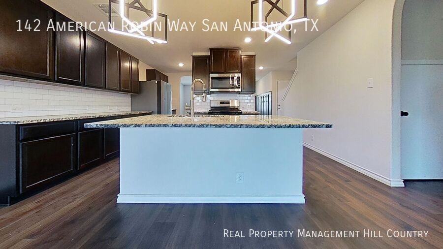 142 American Robin Way San Antonio, TX ##Tx - Photo 3 of 12