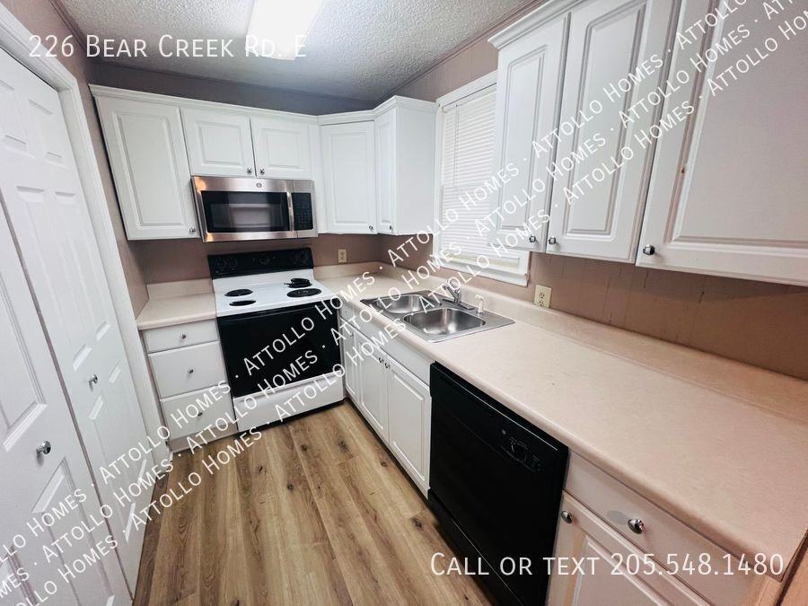 226 Bear Creek Rd E - Photo 6 of 19
