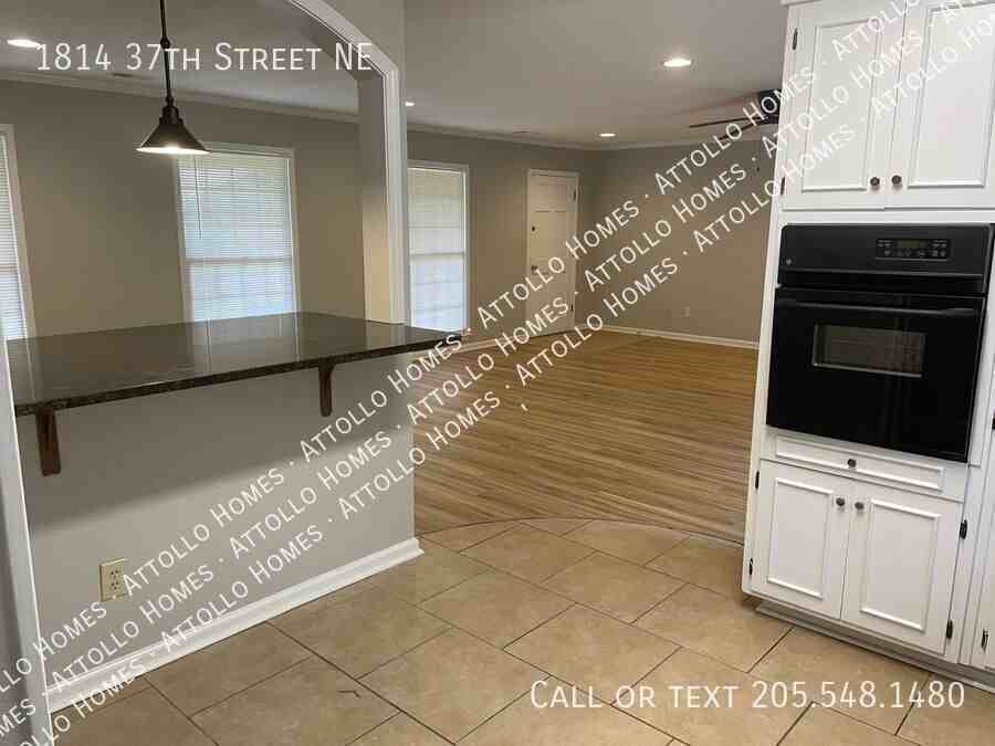 1814 37th St Ne - Photo 7 of 21