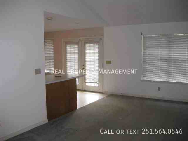420 Lakeview Dr W - Photo 3 of 18