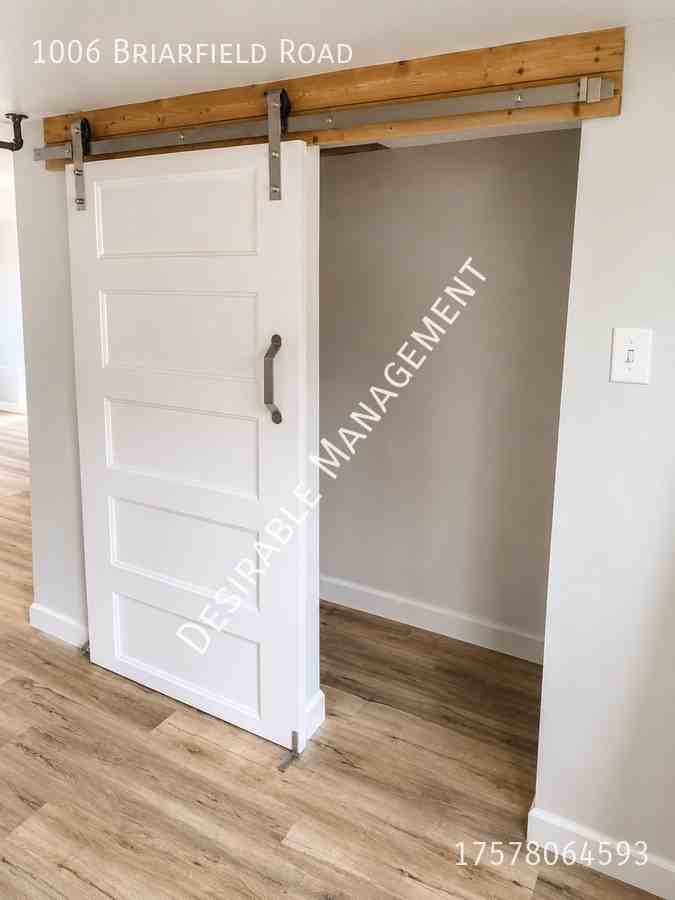 1006 Briarfield Rd - Photo 5 of 9
