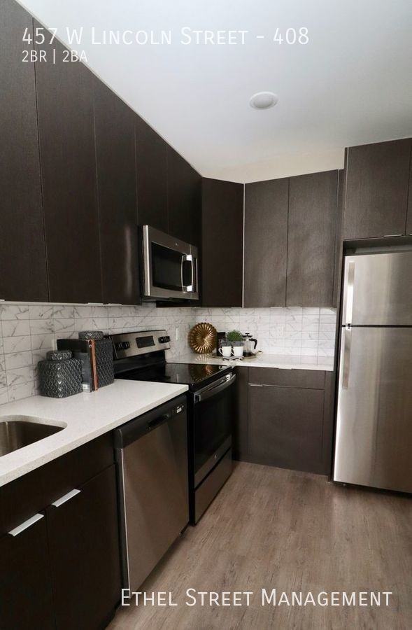 457 W Lincoln St #408 - Photo 7 of 50