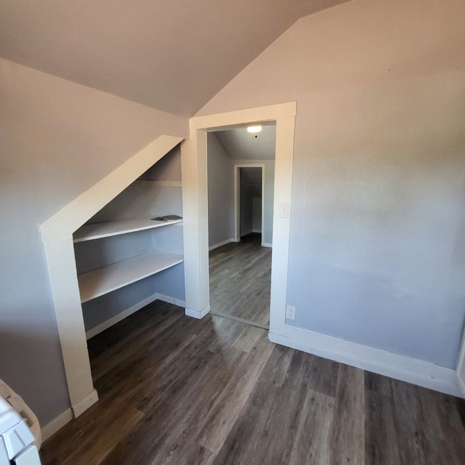 127 Sandmeyer St #7 - Photo 7 of 10