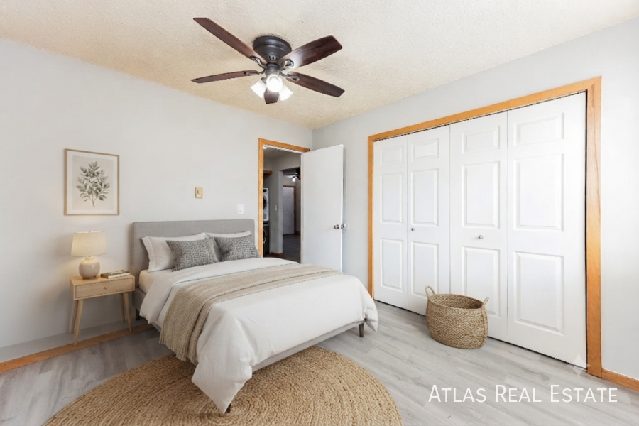 831 Bennett Ave #C - Photo 4 of 19