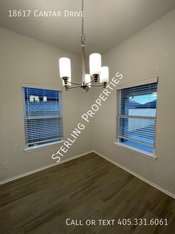 18617 Cantar Dr - Photo 4 of 21