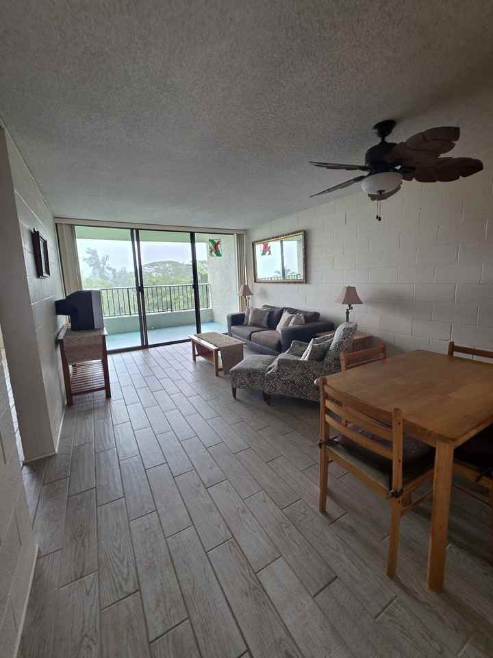 1875 Kalanianaole Ave #1 - Photo 5 of 11