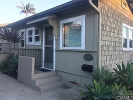 featured image of 468 3rd St #B