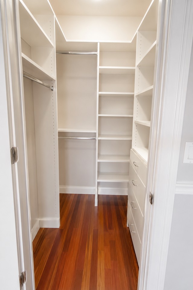 2951 N Halsted St #2 - Photo 6 of 8