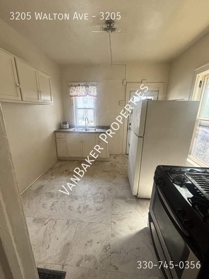 3205 Walton Ave #3205 - Photo 4 of 8