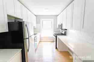 7646 N Greenview Ave #3 - Photo 1 of 1