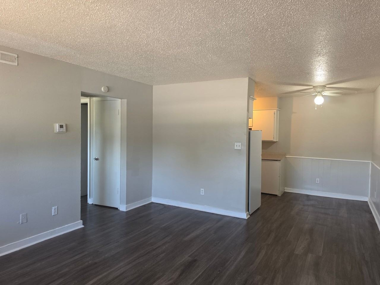 Discover Ridgewood Village Apartments in Moore, OK - Photo 7 of 9