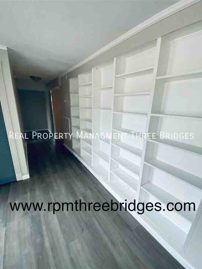 28 Redwood Dr - Photo 4 of 21