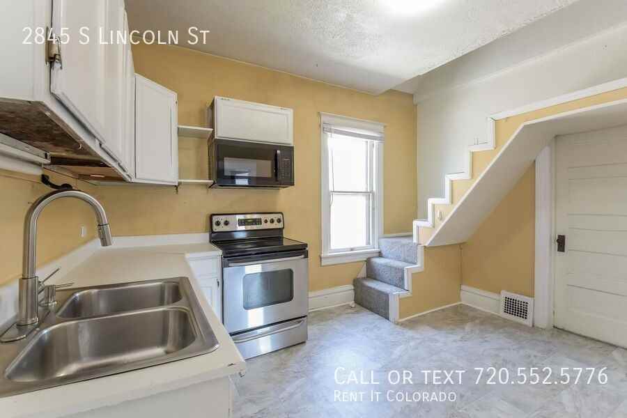 2845 S Lincoln St - Photo 4 of 36