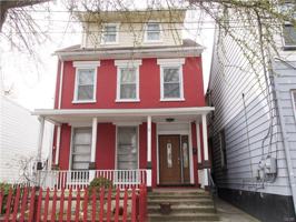 featured image of 1020 Ferry St