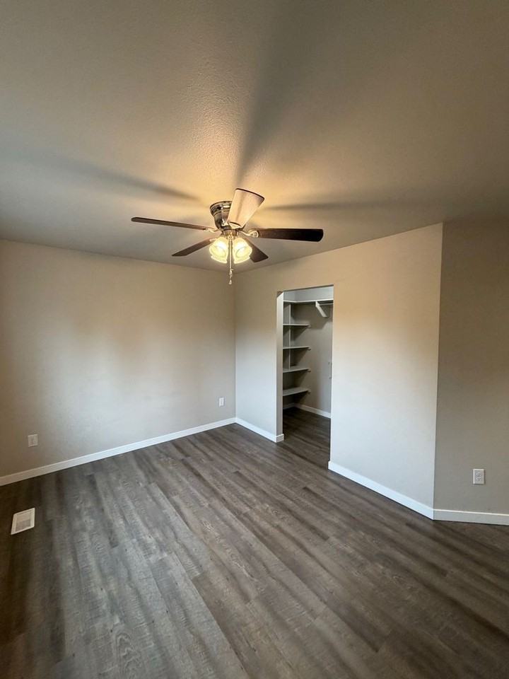 3718 W 78th Ave - Photo 7 of 20