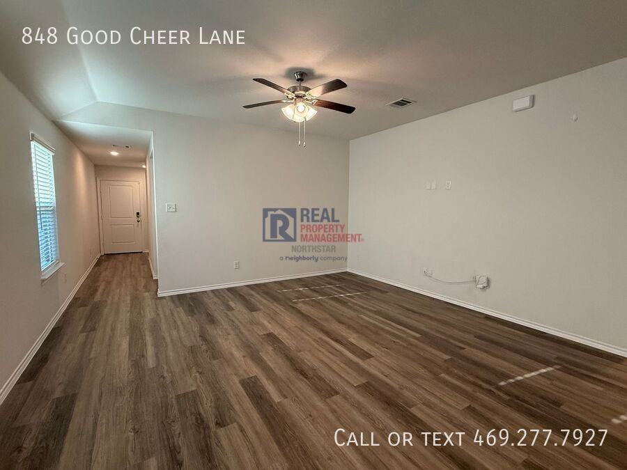 848 Good Cheer Ln - Photo 4 of 17