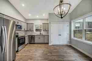 featured image of 629 Prescott Ave