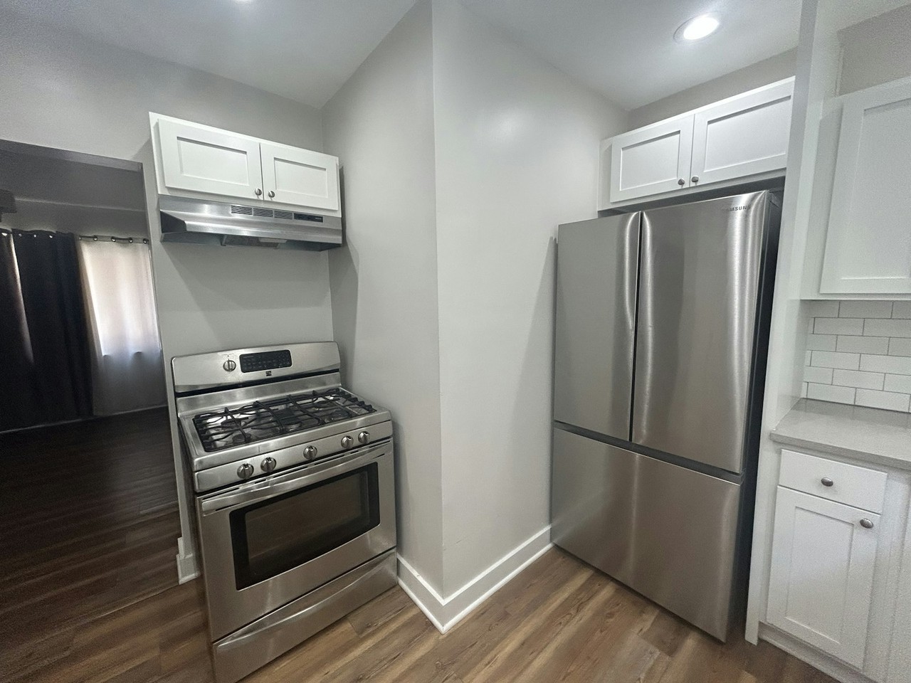 17591 Roselawn Street - Photo 3 of 28