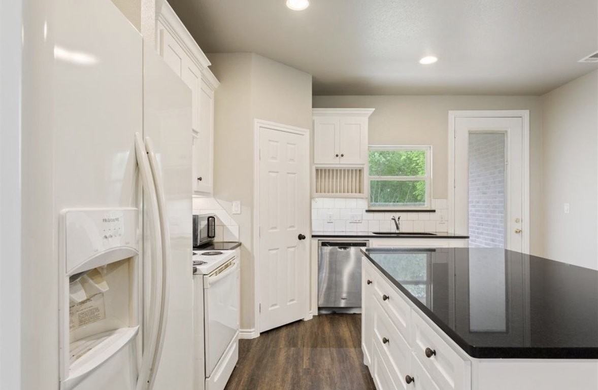 3525 North 24th Street - Photo 4 of 23