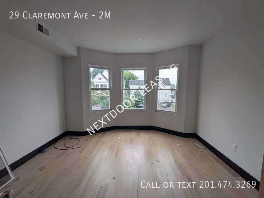 29 Claremont Ave #2M - Photo 5 of 9