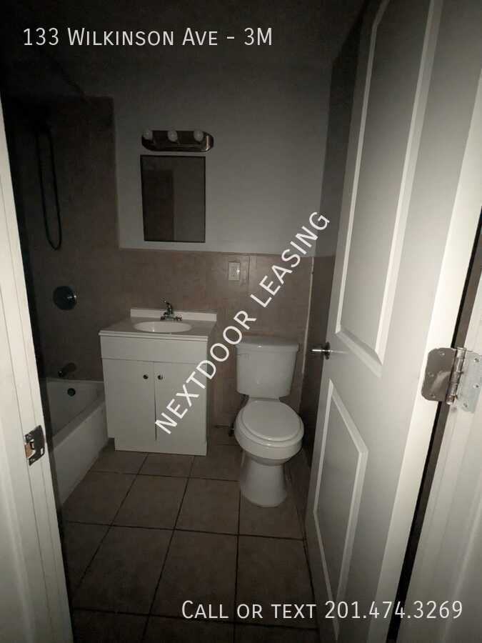 133 Wilkinson Ave #3M - Photo 3 of 7