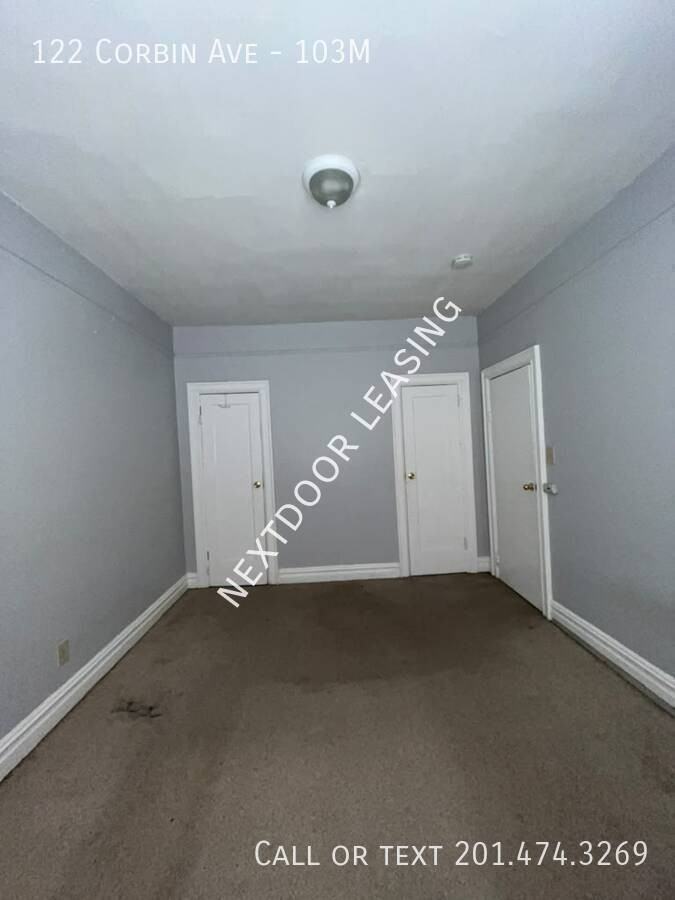 122 Corbin Ave #103M - Photo 6 of 9