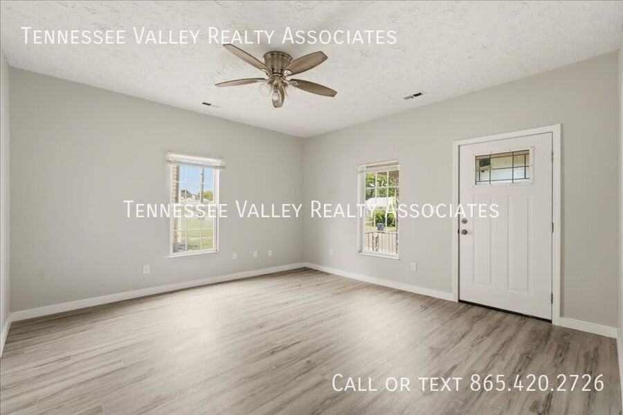 511 Ben Hur Ave - Photo 4 of 23