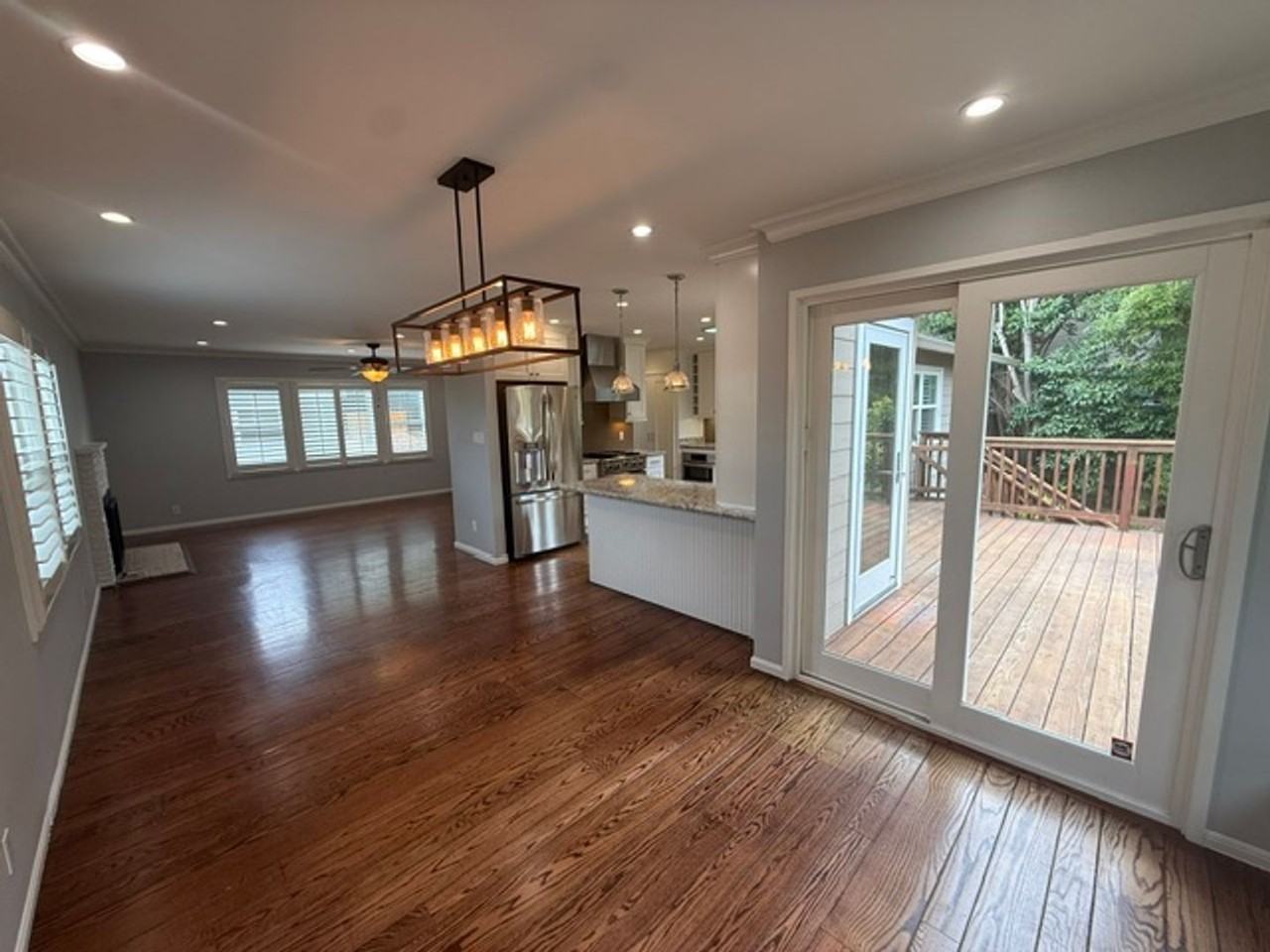 3824 Fernwood St - Photo 4 of 24