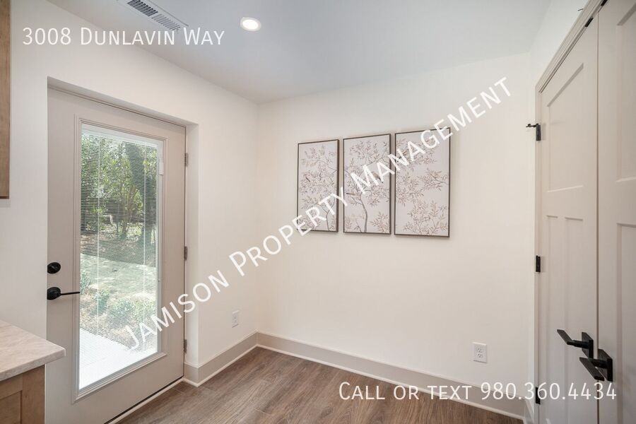 3008 Dunlavin Way - Photo 2 of 22