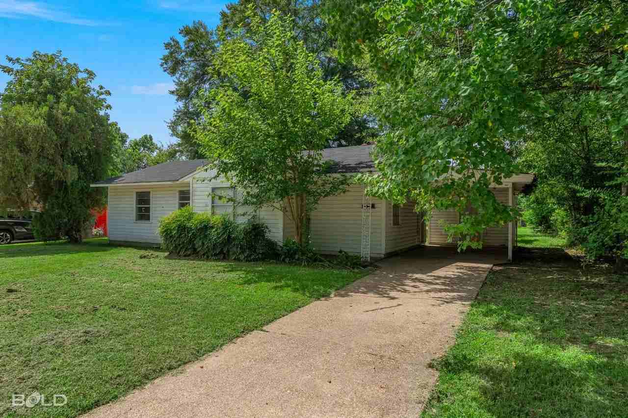 3003 Hillcrest Ave - Photo 2 of 11