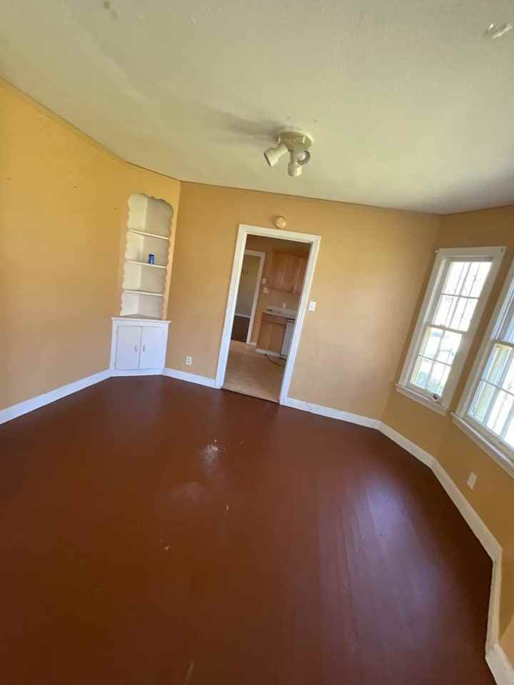 3319 Stonewall St - Photo 7 of 9