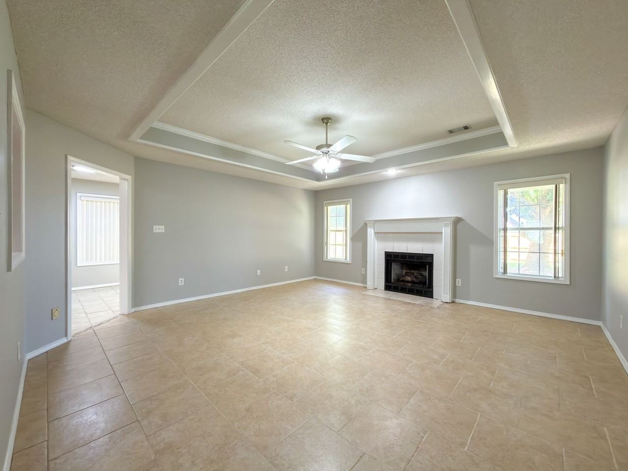 6409 Fallstone Rd - Photo 2 of 17