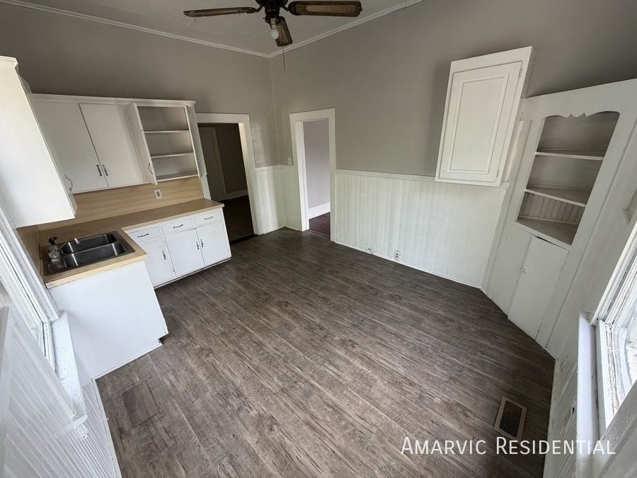 703 Cokey Rd - Photo 2 of 9